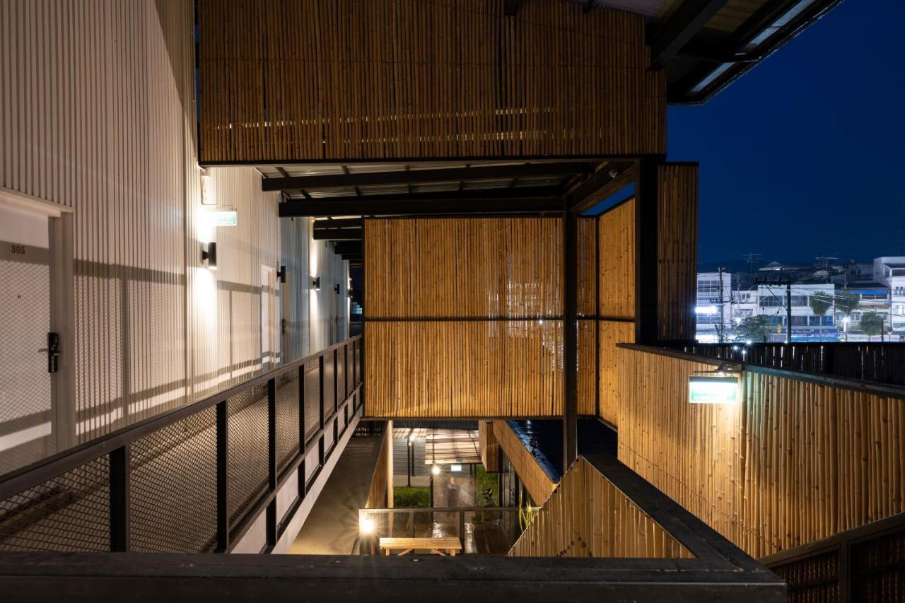 Hotel Pakchong Center Poshtel Exteriér fotografie