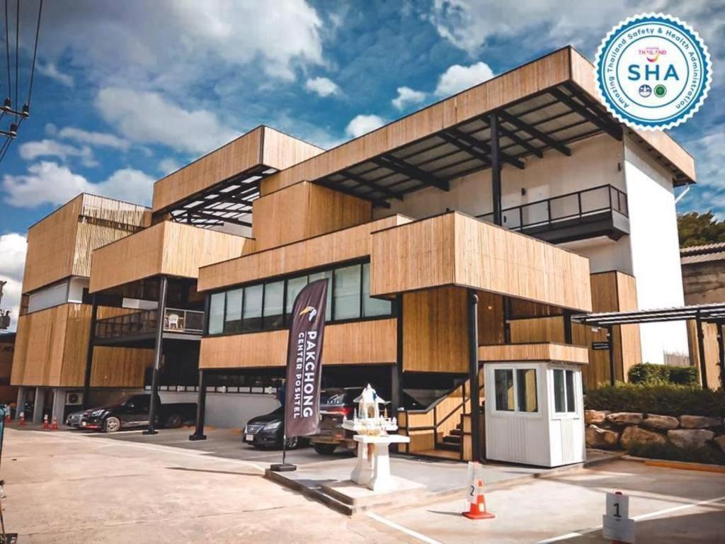 Hotel Pakchong Center Poshtel Exteriér fotografie