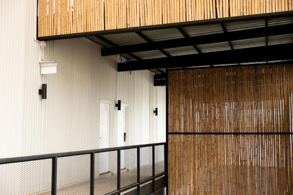 Hotel Pakchong Center Poshtel Exteriér fotografie